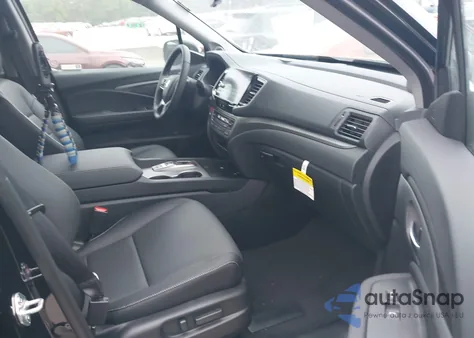 2025 Honda Ridgeline Rtl from USA, damaged, VIN 5FPYK3F55SB041754